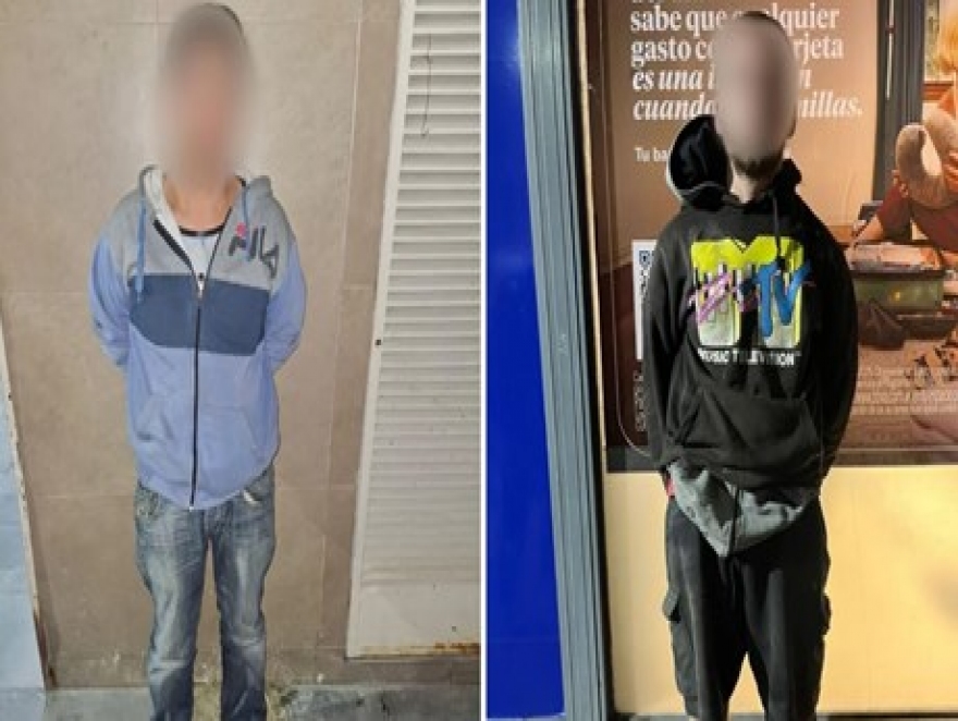 CAEN LOS ROBA ESPEJOS