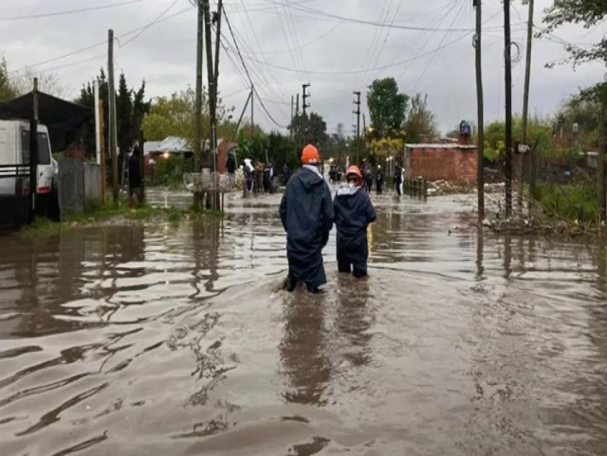 DONACIONES PARA ZARATE Y CAMPANA