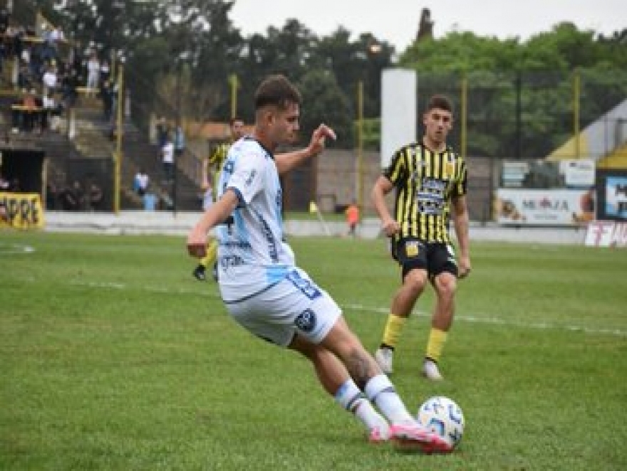 BROWN Y RAFAELA: LA LUCHA POR NO BAJAR