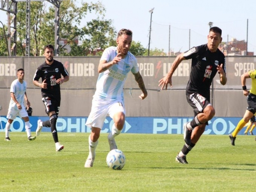 RIESTRA SE METIO EN LA PELEA