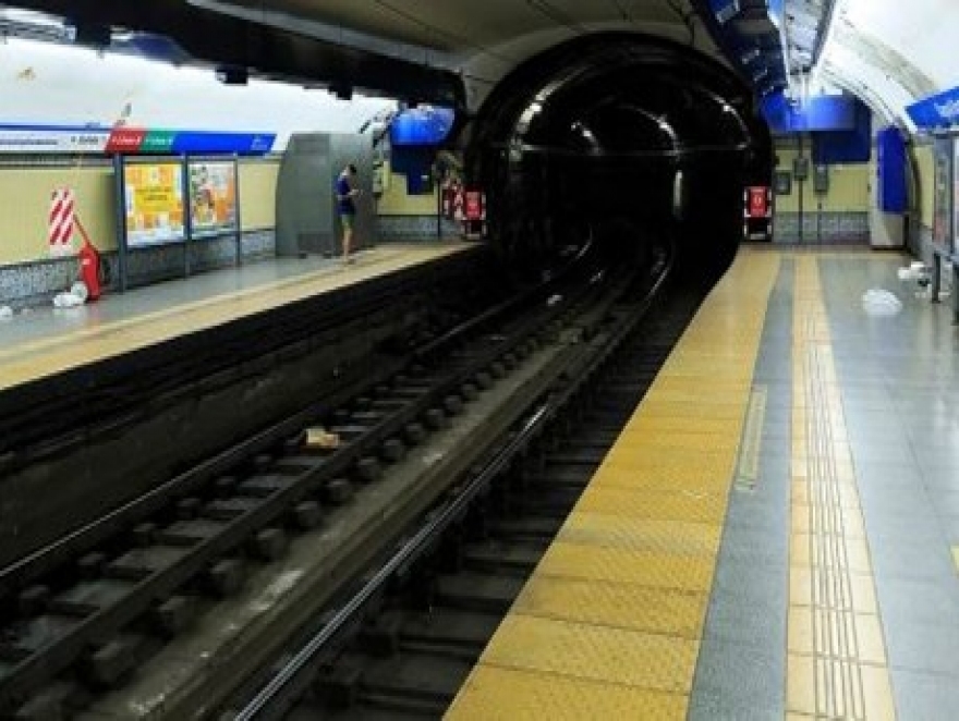 CONVOCAN A UN PARO EN EL SUBTE