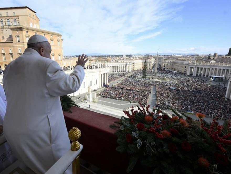 EL PAPA PIDIO QUE SE CALLEN LAS ARMAS