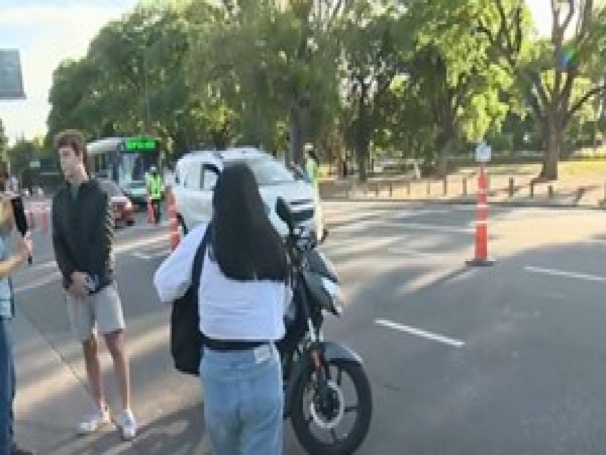 CONTROLAN MOTOS EN CABA