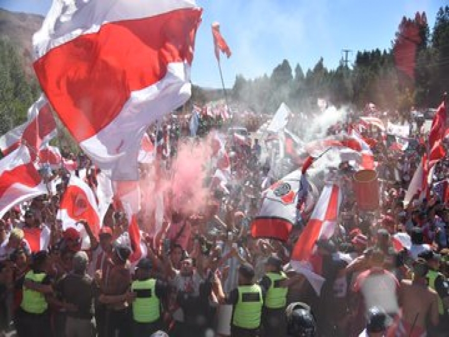 RIVER FUROR EN NEUQUEN