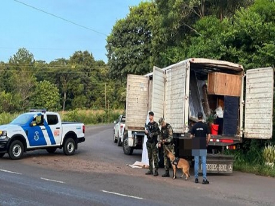 LLEVABA 4 TONELADAS DE DROGAS