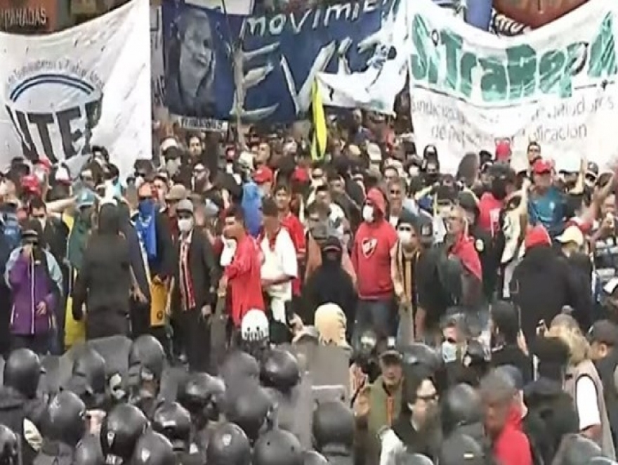 BATALLA CAMPAL EN EL CONGRESO