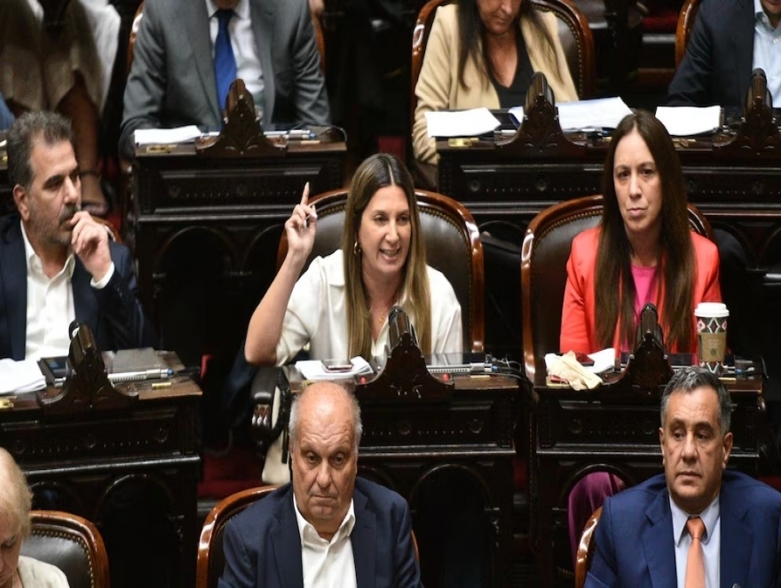 LOSPENNATO QUEDO GOLPEADA