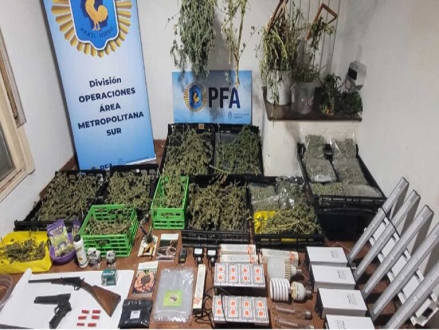 OPERATIVO ANTIDROGA EN BROWN